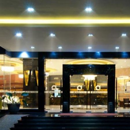 Aria Barito Hotel Banjarmasin  Exteriör bild