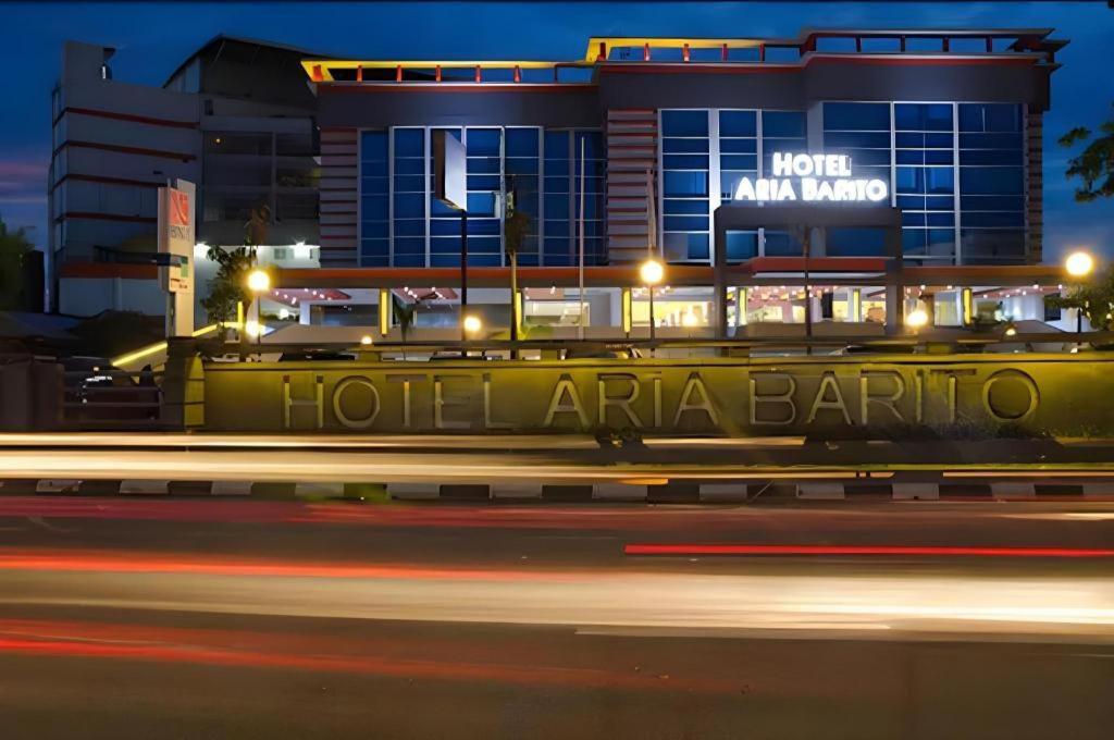 Aria Barito Hotel Banjarmasin  Exteriör bild