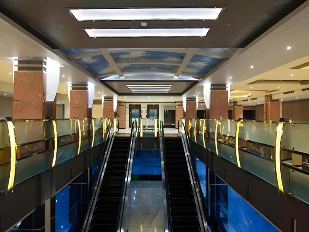 Aria Barito Hotel Banjarmasin  Exteriör bild