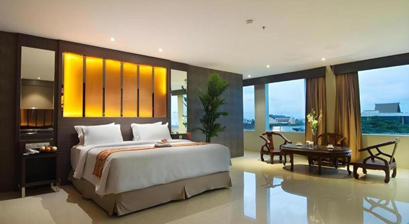 Aria Barito Hotel Banjarmasin  Exteriör bild