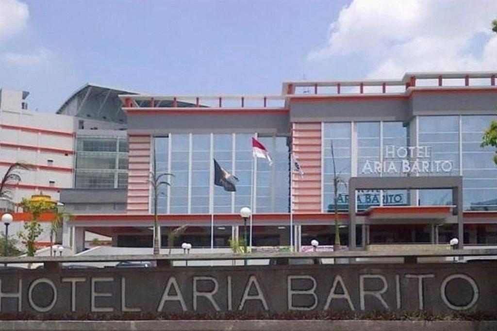 Aria Barito Hotel Banjarmasin  Exteriör bild